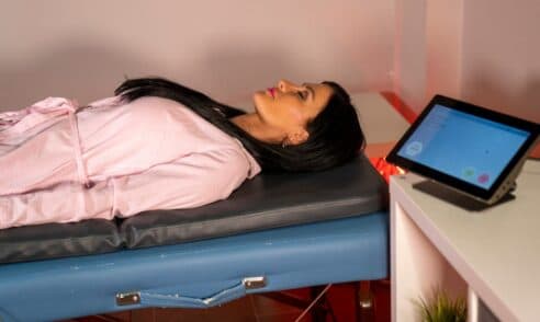 Relaxing whole-body PEMF mat session